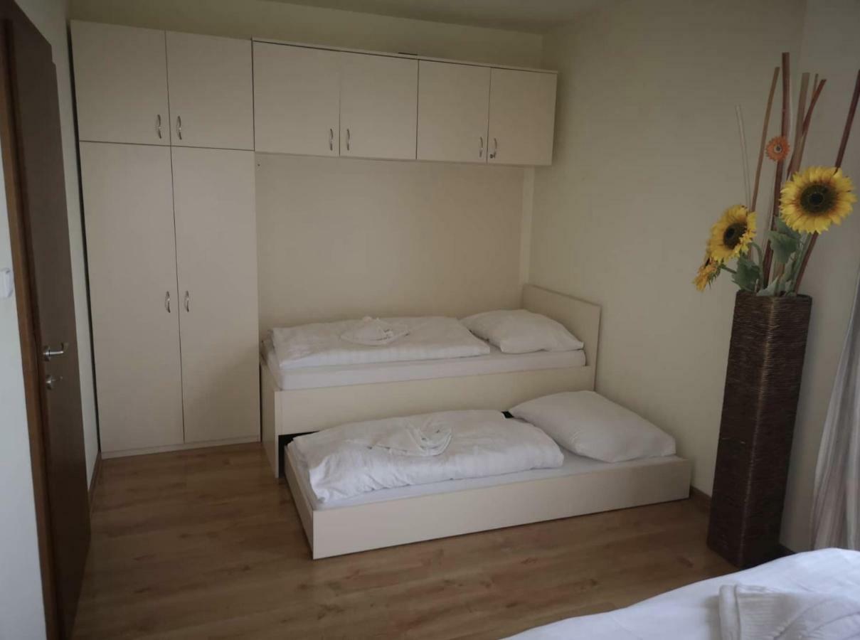 Apartman Velka Lomnica C7Ad2 Lägenhet Exteriör bild